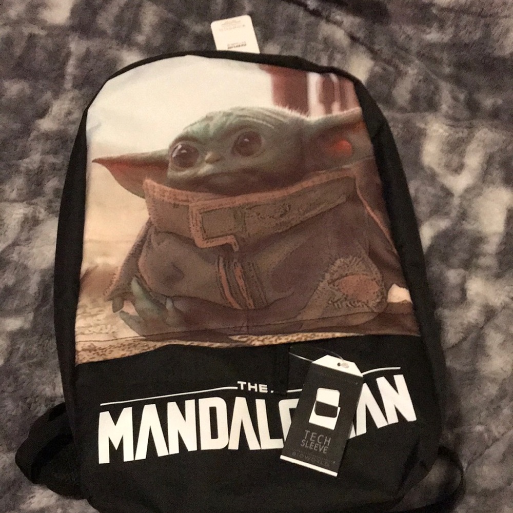 Back pack the Mandalorian  baby YODA the child